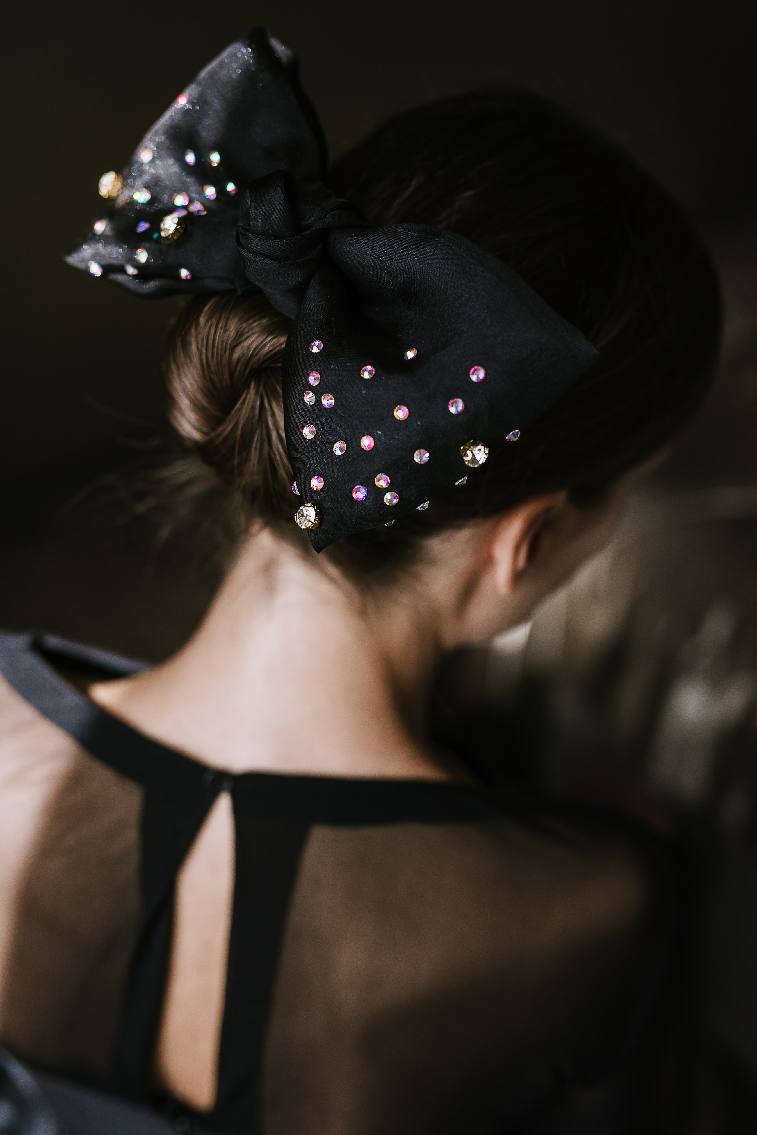 Theodora White Hair Bow – THEODORA Atelier